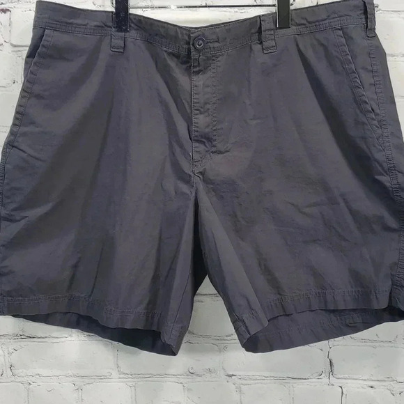 Men's Columbia Modern Classic Flat Front Gray Shorts Size 44 Inseam 8 - Picture 1 of 8
